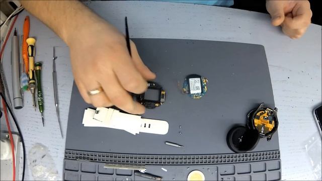 Samsung Gear S3 Frontier (часы) - Не включаются. смотреть онлайн