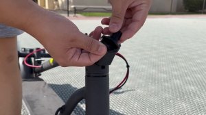 NAVEE V40 PRO ELECTRIC SCOOTER