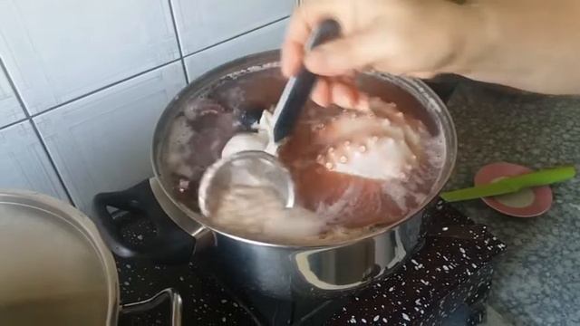 для любителей морепродуктов "ОСЬМИНОГ"| OCTOPUS FOR SEAFOOD LOVERS | ΧΤΑΠΟΔΙ | SIRUSH KITCHEWN смотреть онлайн