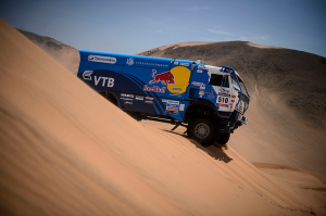 Тренировка команды «КАМАЗ-мастер» перед ралли «Дакар-2013»