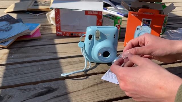 Instax Mini 11 unboxing 2021? Aesthetic/ *aeshetic vblog* смотреть онлайн