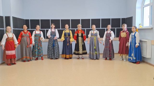 "МЭЛ им.А.Г.Шнитке" Фольклорный ансамбль "Красота" 4-5 класс смотреть онлайн