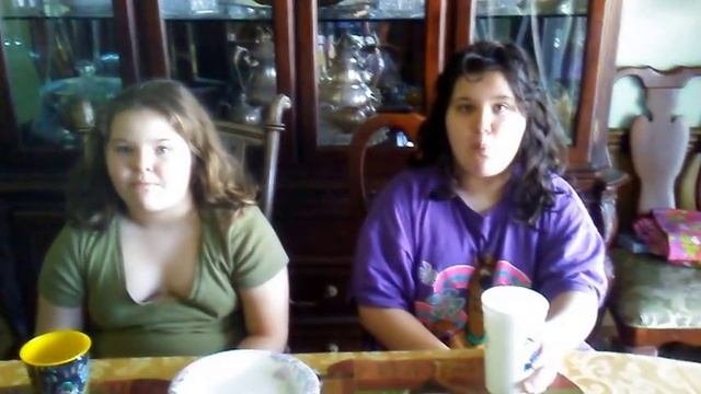 Aubri and Makayla Cinnamon Ball Challenge! :-D смотреть онлайн