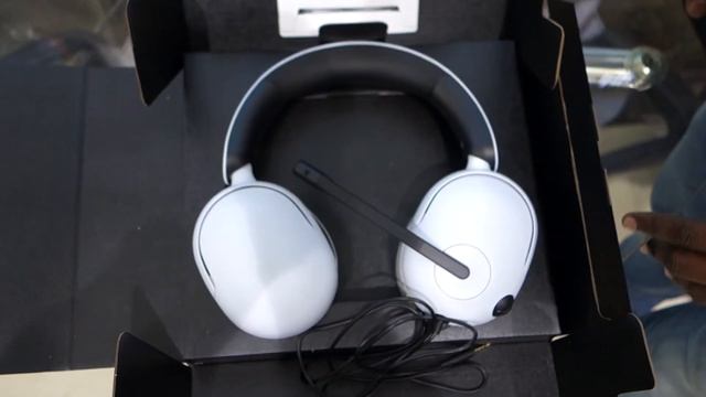 SONY MDR-G300 GAMING HEADSET UNBOXING