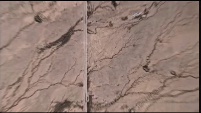 Ужасающие технологии внутри камер дронов смотреть онлайн