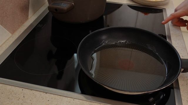 Щи из квашеной капусты смотреть онлайн