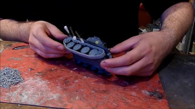 Dragon Panzerkampfwagen 38(t) Ausf. G in 1/35 scale building review Part II смотреть онлайн