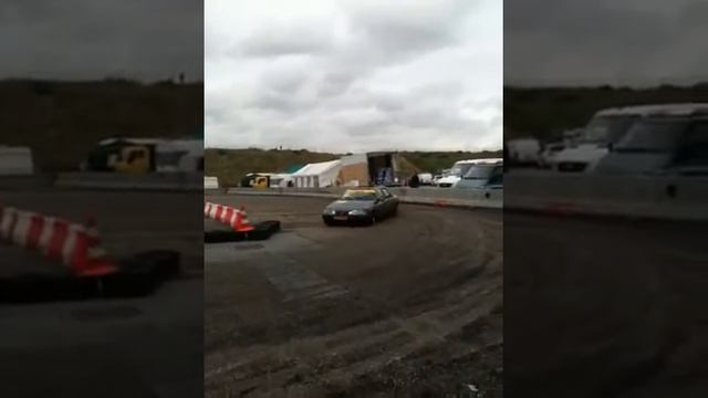 Drifting my Ford Sierra смотреть онлайн