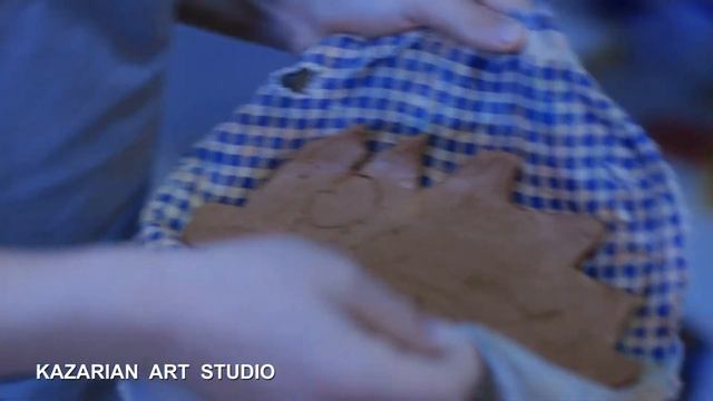 "Kazarian Art Studio" проводит набор в группы по работе с глиной. смотреть онлайн
