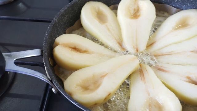 Pear Cake Recipe! Easy Caramel Upside Down Pie! How to make a delicious pear tart! #145 смотреть онлайн
