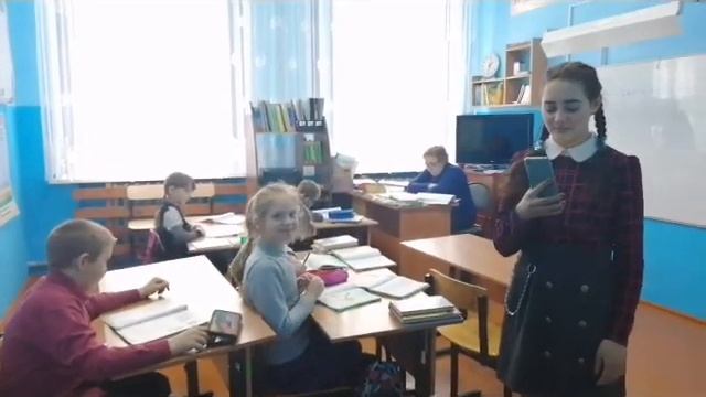 Школа в деревне Скрипачи. Мы её любим!/School in the village of Violinists. We love her! смотреть онлайн