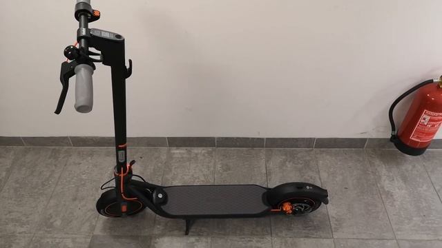 Kúpiť či nekúpiť tovar z čínskeho portálu? Unboxing of electric scooter Segway Ninebot F40 смотреть онлайн