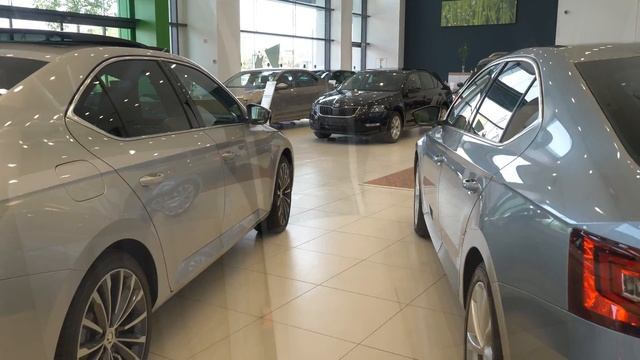 Skoda Superb Laurin & Klement 2019 смотреть онлайн