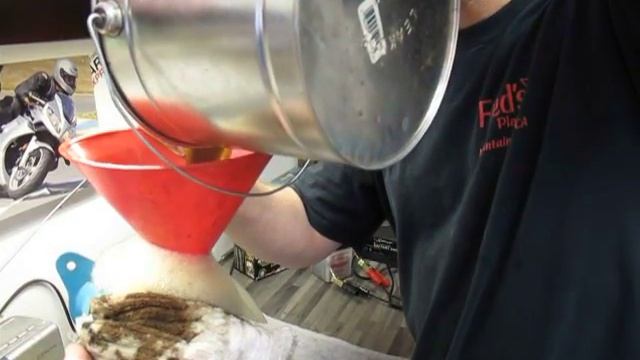 Suzuki F50 Cutlass POR15 смотреть онлайн