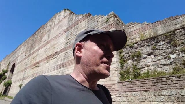 ISTANBUL TURKEY Vlog ??  Top 25 Things To Do In Istanbul - Full Travel Guide