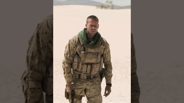 Не может пошевелиться ?? #shorts #фильмы #топ #моменты смотреть онлайн