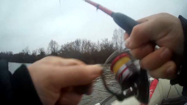 Рыбалка на р.Чепца. Крайняя осенняя рыбалка. смотреть онлайн