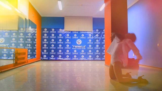 Twinkle fitness & dance studio Лучшие уроки танцев в алматы студия в Алматы танцы и фитнес смотреть онлайн