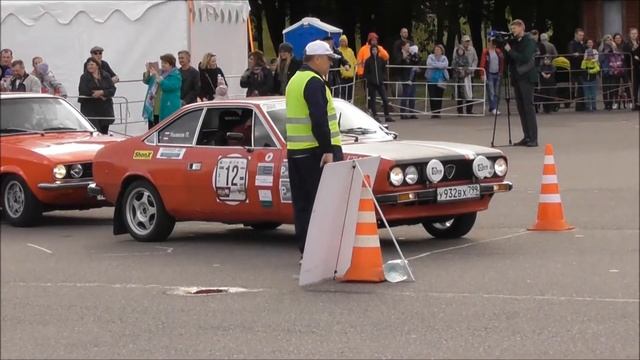 Lancia Beta Coupe, итальянские автомобили на ретро-ралли смотреть онлайн