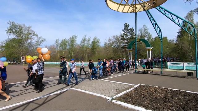 Празднование Дня Победы в районе Шал акына смотреть онлайн