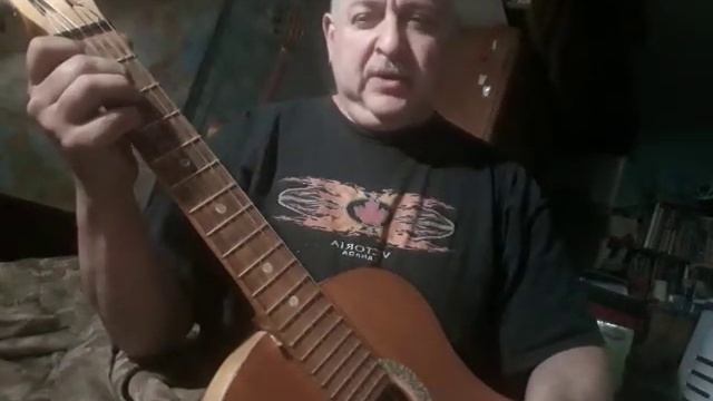 Исполнение песни А. Суханова "Ухожу, ибо в этой обители бед.." смотреть онлайн