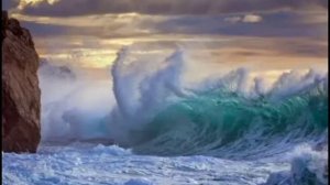 Вновь бушует море....