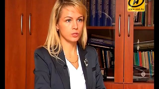 Сосед своим авто блокирует выезд: кому жаловаться? смотреть онлайн