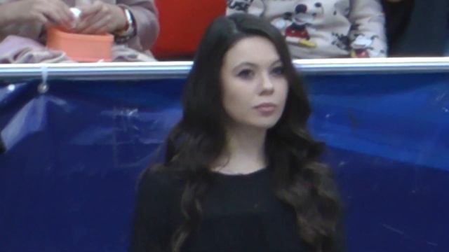 Красотка Елена Ильиных на контрольных прокатах в штабе Евгения Плющенко,22.09.20 смотреть онлайн