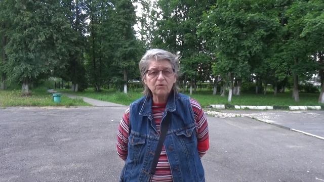 Грязи в Железнодорожном становится меньше. Комментарий Н. Осиповой смотреть онлайн