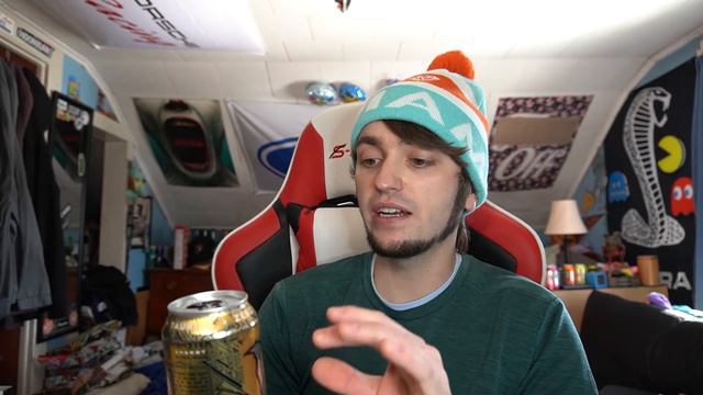 ULTRA GOLD MONSTER ENERGY?! AND ITS SUGAR FREE?? | MONSTER ENERGY REVIEW смотреть онлайн