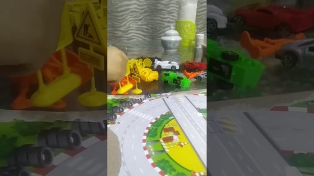 Супер машины и трек! смотреть онлайн