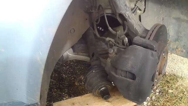 ПАССАТ B5 (WV PASSAT) ЗАМЕНА ПЫЛЬНИКА ШРУСА БЕЗ ОСОБЫХ УСИЛИЙ ЧАСТЬ 1 смотреть онлайн
