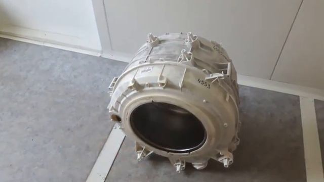 Uszkodzone łożyska w zbiorniku pralki Whirlpool - zobacz jak je sprawdzić. смотреть онлайн