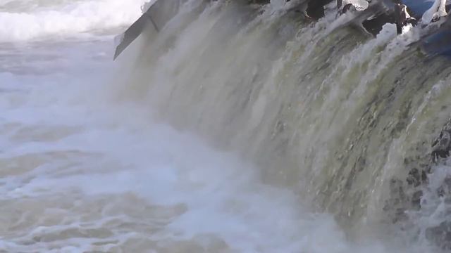 Зимняя прогулка к водопаду. смотреть онлайн