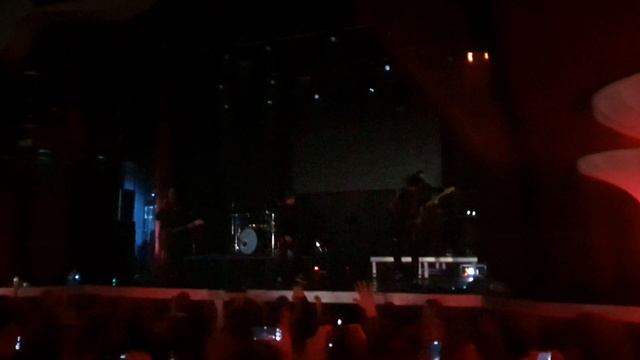 AMATORY - Саранча (live in Kirov Gaudi 22.11.2019) смотреть онлайн