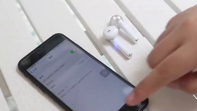 D012 TWS wirelss earpods bluetooth sports magnetic charging case смотреть онлайн