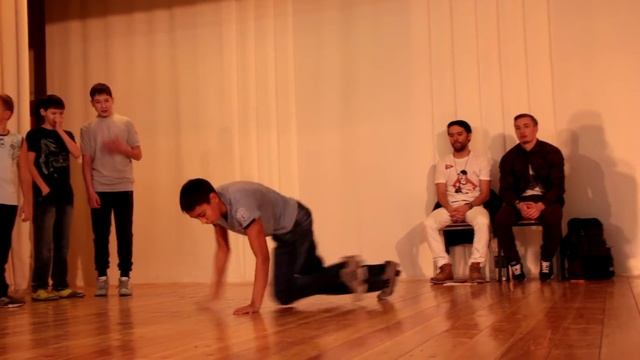 2014.11.23 Открытый чемпионат г. Уфа по брейк-дансу от студии Sense of life. www.breakdance-ufa.ru смотреть онлайн