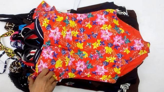 Мешок № 106033. Купальники супер Крем. Арт 3039. Вес 8,2 кг. Кол-во 63 шт смотреть онлайн