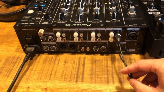 CDJ-3000 Touch Cue Demo with any Mixer смотреть онлайн