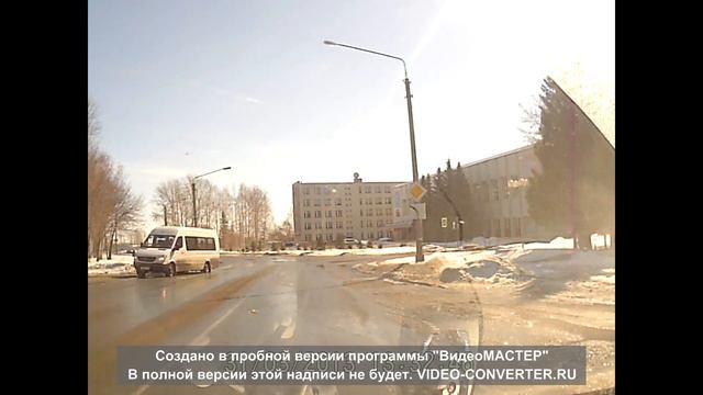 У маршрутного такси отвалилось 2 колеса смотреть онлайн