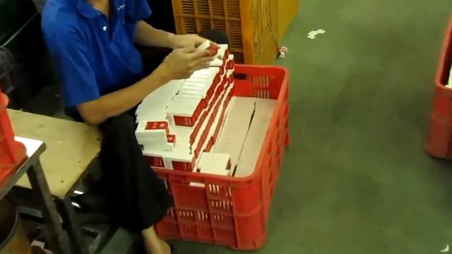 Бюджетный вариант укладки и проклейки пачки смотреть онлайн