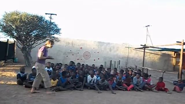 Capoeira songs sung by Mokatse Dojo kids смотреть онлайн