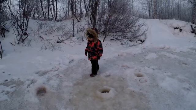 Выходные на рыбалку с семьёй! смотреть онлайн