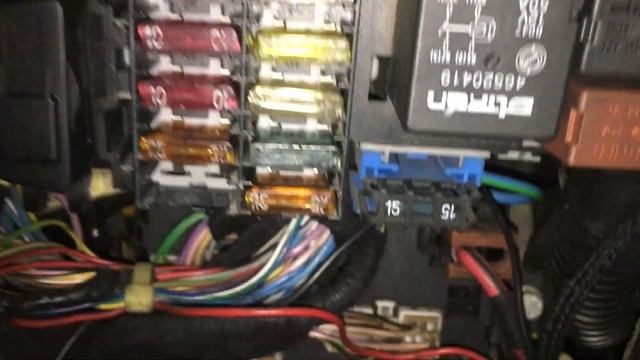 Lancia Lybra 1.9 JTD 85 KW PROBLEM SA OSIGURAČIMA !!! смотреть онлайн