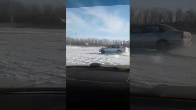 Toyota Sprinter AE114 WэDовый смотреть онлайн