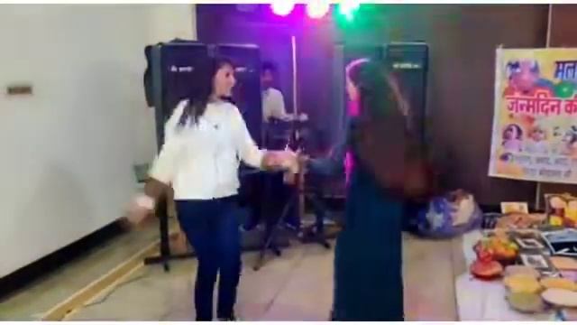 Teri saanson mein couple dance cover by two sisters Ronak & Pawani Shrivastava?360p смотреть онлайн