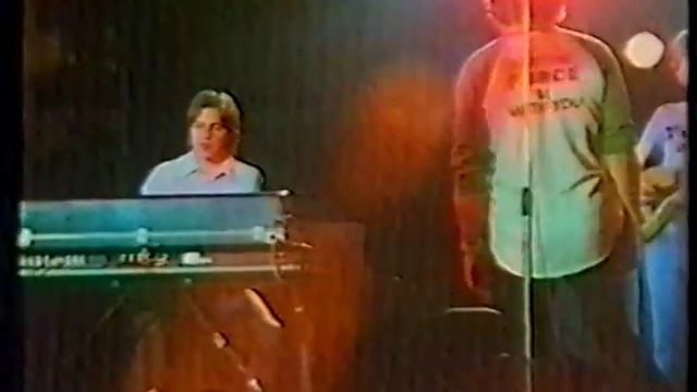 Eric Burdon & The (original) Animals 1980 reunion Please Send Me Someone To Love смотреть онлайн