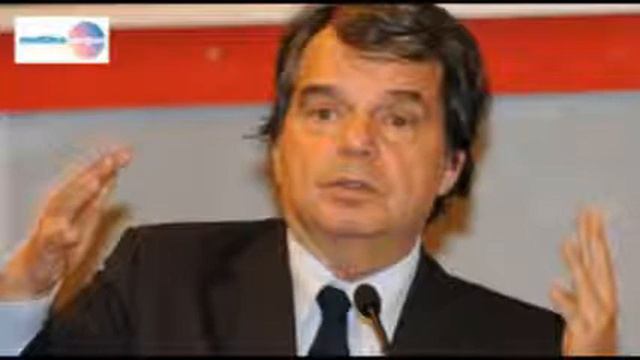 Renato Brunetta a LA TELEFONATA di Maurizio Belpietro - Canale 5 смотреть онлайн