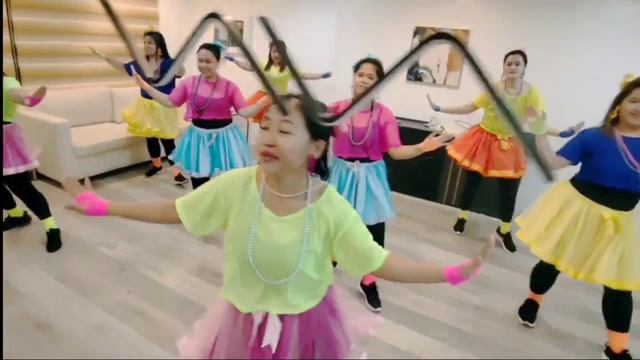 RETRO DANCE REMIX ft.Leonis Navigation Acc.Dept JAMRetroRemix #dancewithmarj #retro #danceworkout смотреть онлайн