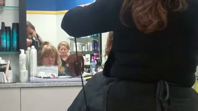Sheri gets hair colored for first time смотреть онлайн